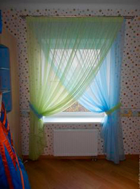 Voálová záclona hotová ELISS modrá/zelená - hotová záclona.