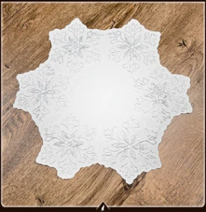 Vyšívaný ubrus kulatý malý  Ø 30cm vločka