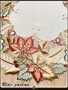 Vyšívaný ubrus  60x120cm