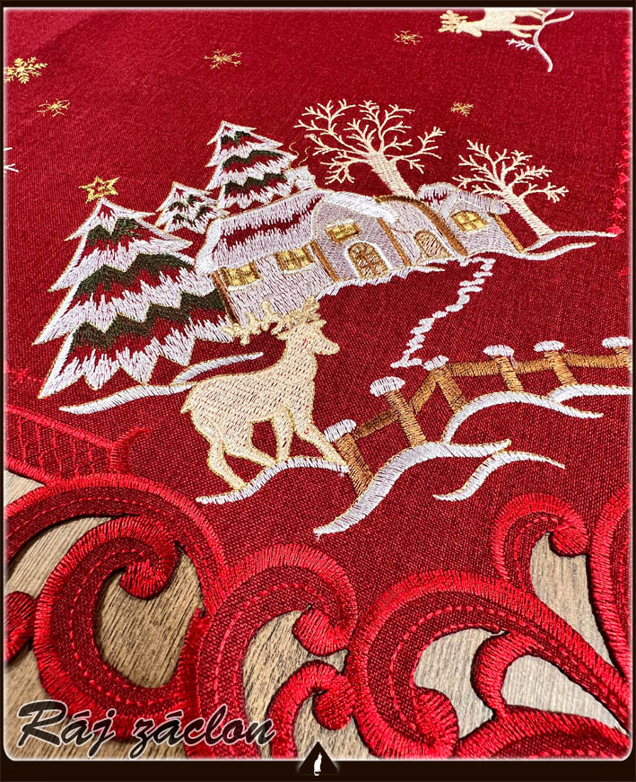 Vyšívaný ubrus 85x85 cm