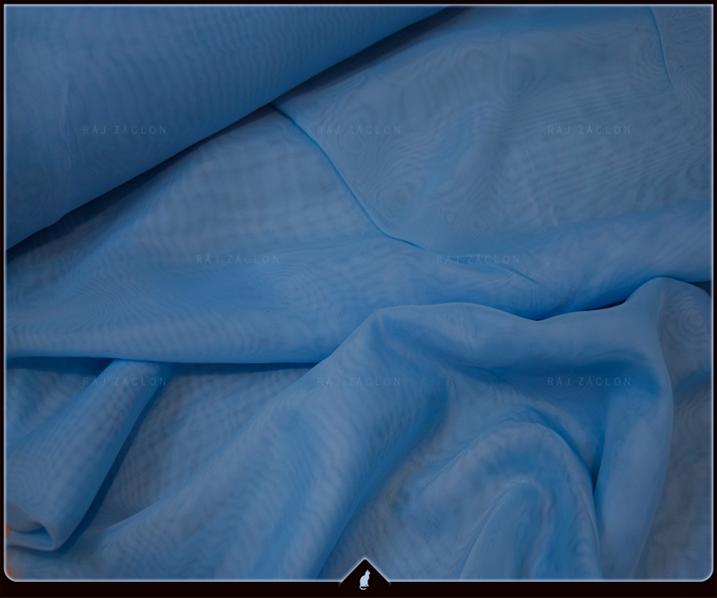 Luxusní voálová záclona modrá - v. 70 až 290 cm, š. 300 cm až 500 cm