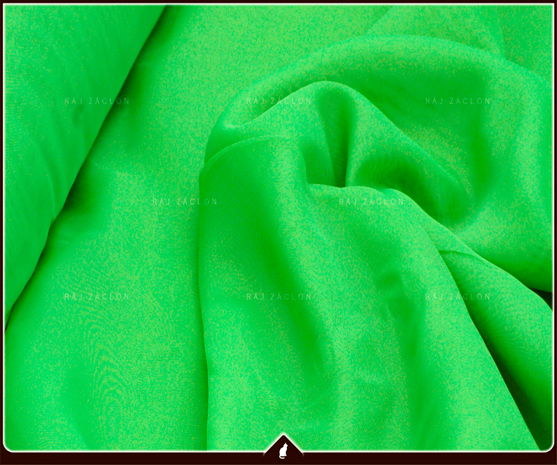 Luxusní voálová záclona VICTORIE  zelená , v. 70 až 290 cm, š. 300 cm až 500 cm