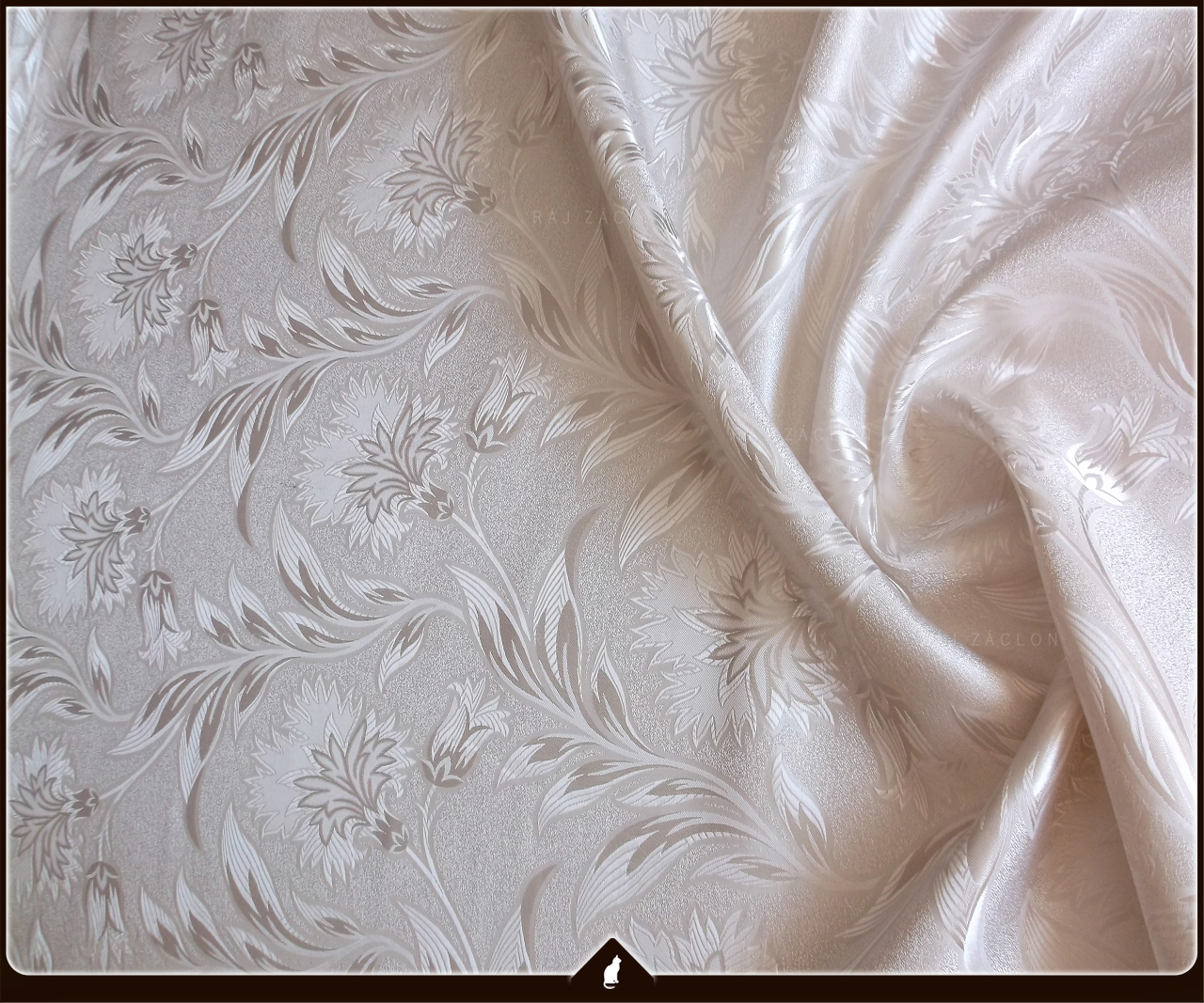 Dekorační látka - závěs metrážový zatemňovací, šířka 150 cm 