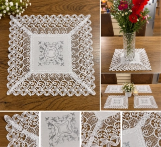 Krajková dečka na stůl 30 × 30 cm – bílá vyšívaná